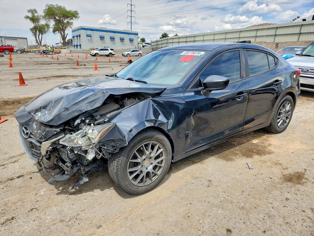 3MZBM1U7XFM189950 · 2015 MAZDA 3