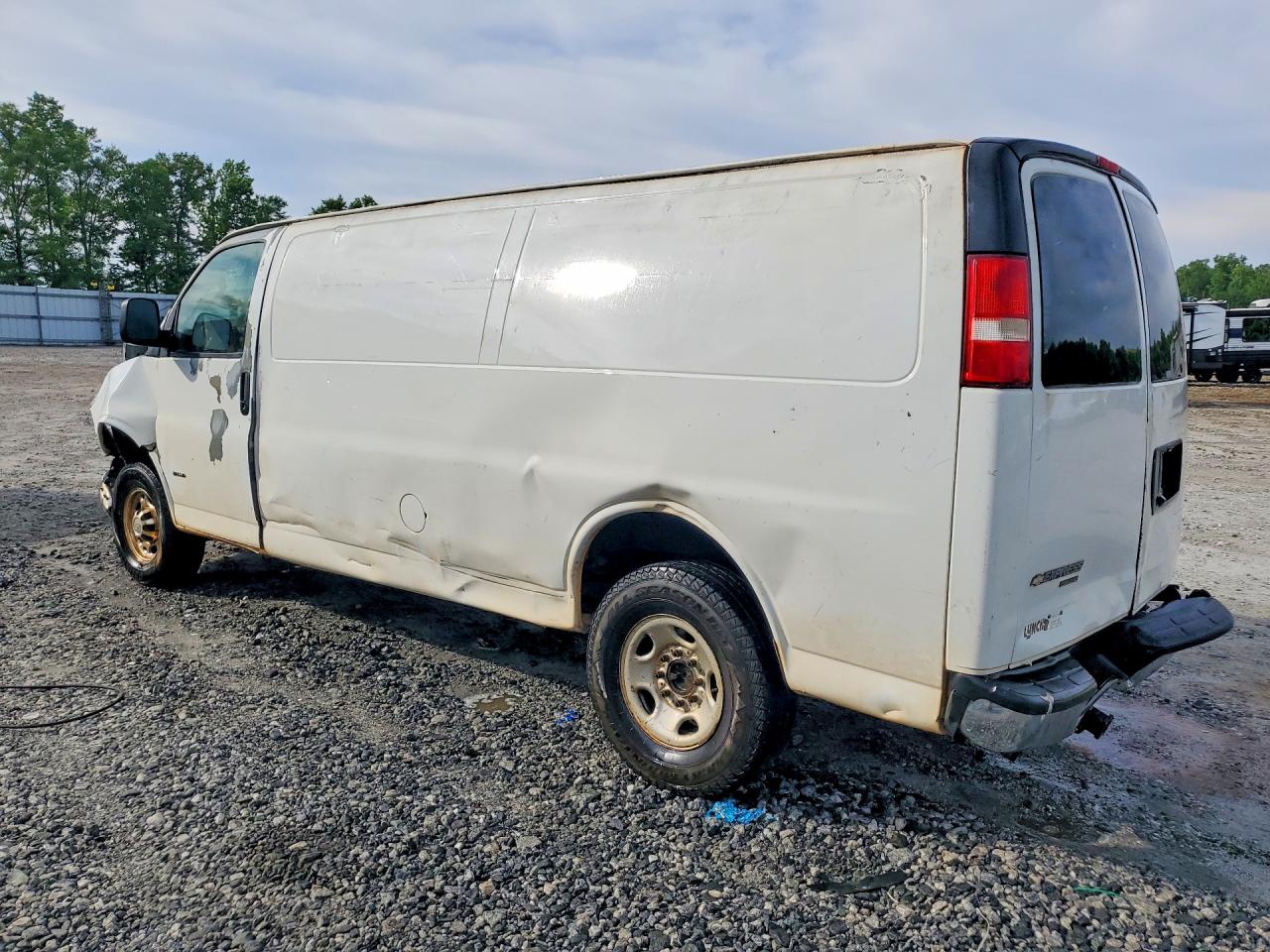 1GCZGHFG9G1179830 · 2016 CHEVROLET EXPRESS · 2/13
