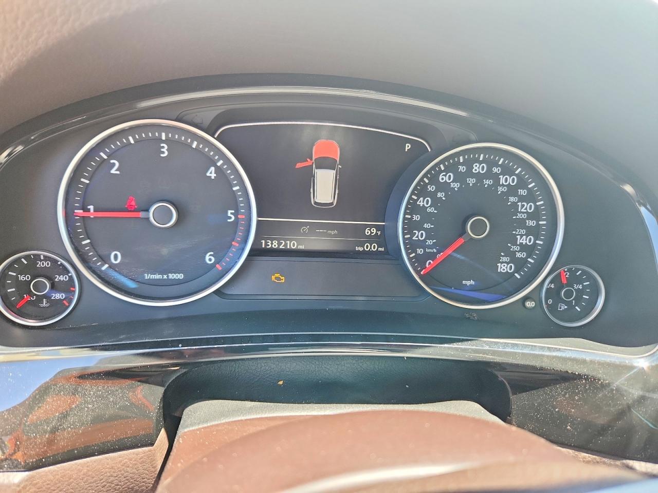 WVGEK9BPXCD008033 · 2012 VOLKSWAGEN TOUAREG · 9/13