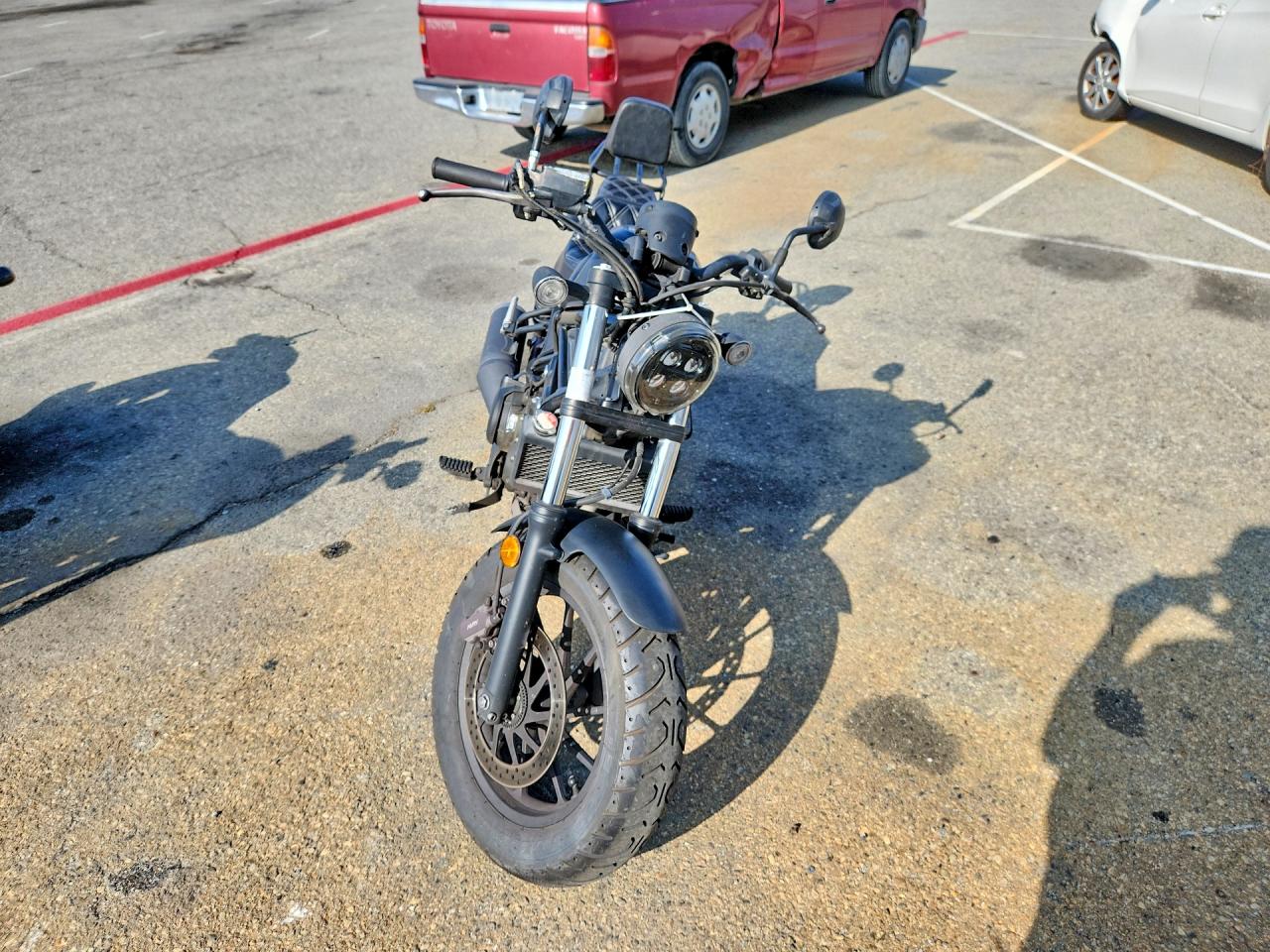 MLHPC5659M5400537 · 2021 HONDA CMX500 · 2/9