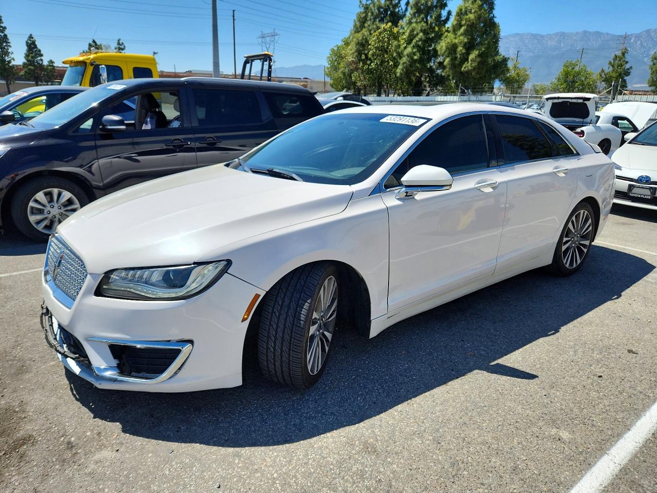 3LN6L5E95HR601627 · 2017 LINCOLN MKZ