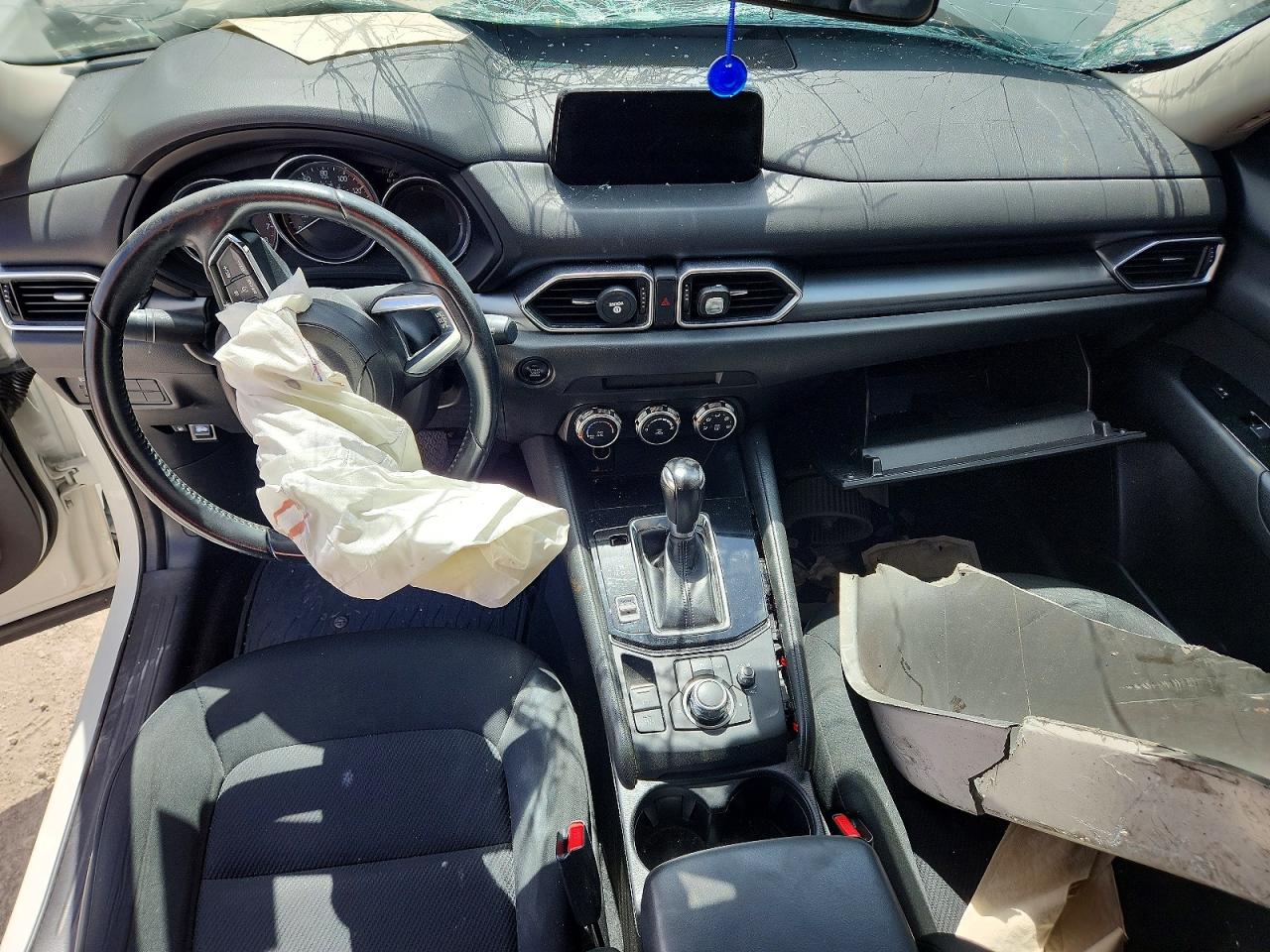 JM3KFABM9J1454988 · 2018 MAZDA CX-5 · 8/13