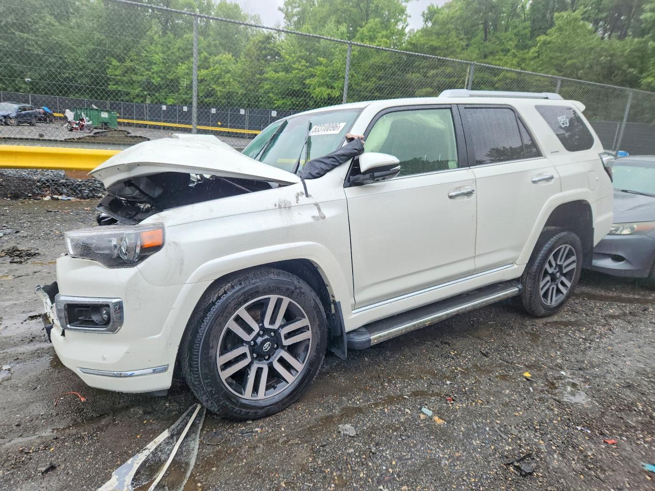 JTEKU5JR6P6169823 · 2023 TOYOTA 4RUNNER
