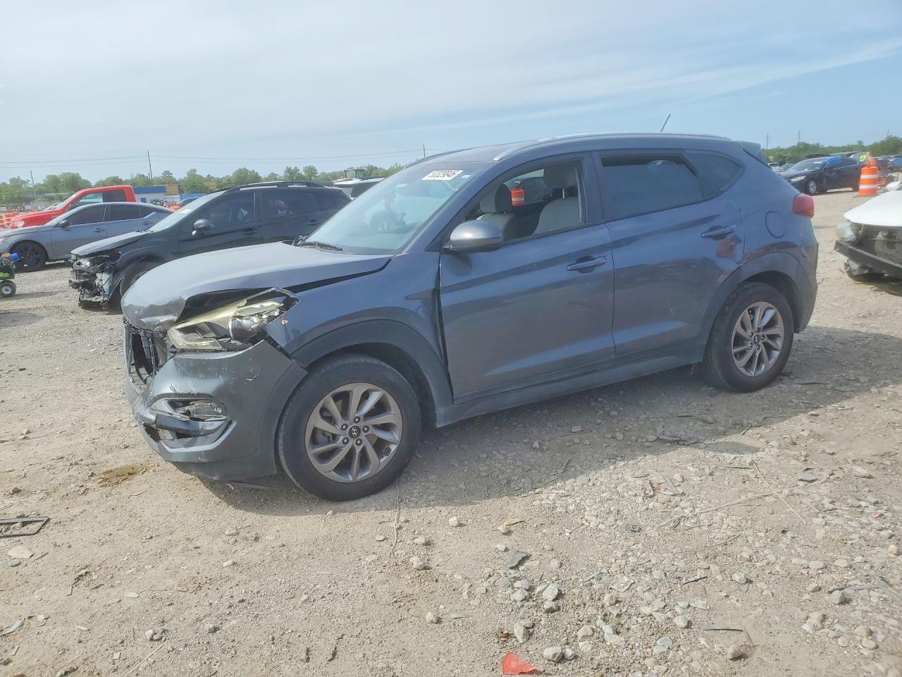 KM8J3CA44GU126603 · 2016 HYUNDAI TUCSON