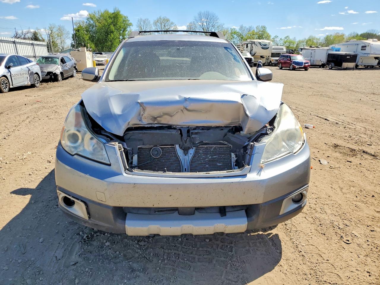 4S4BRCKC6B3412993 · 2011 SUBARU OUTBACK · 5/13