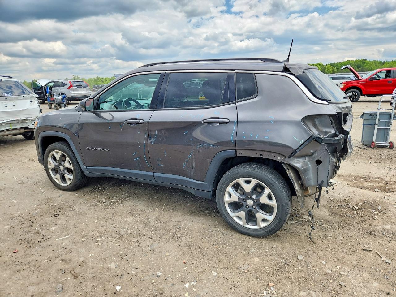3C4NJDCB4KT619147 · 2019 JEEP COMPASS · 2/12