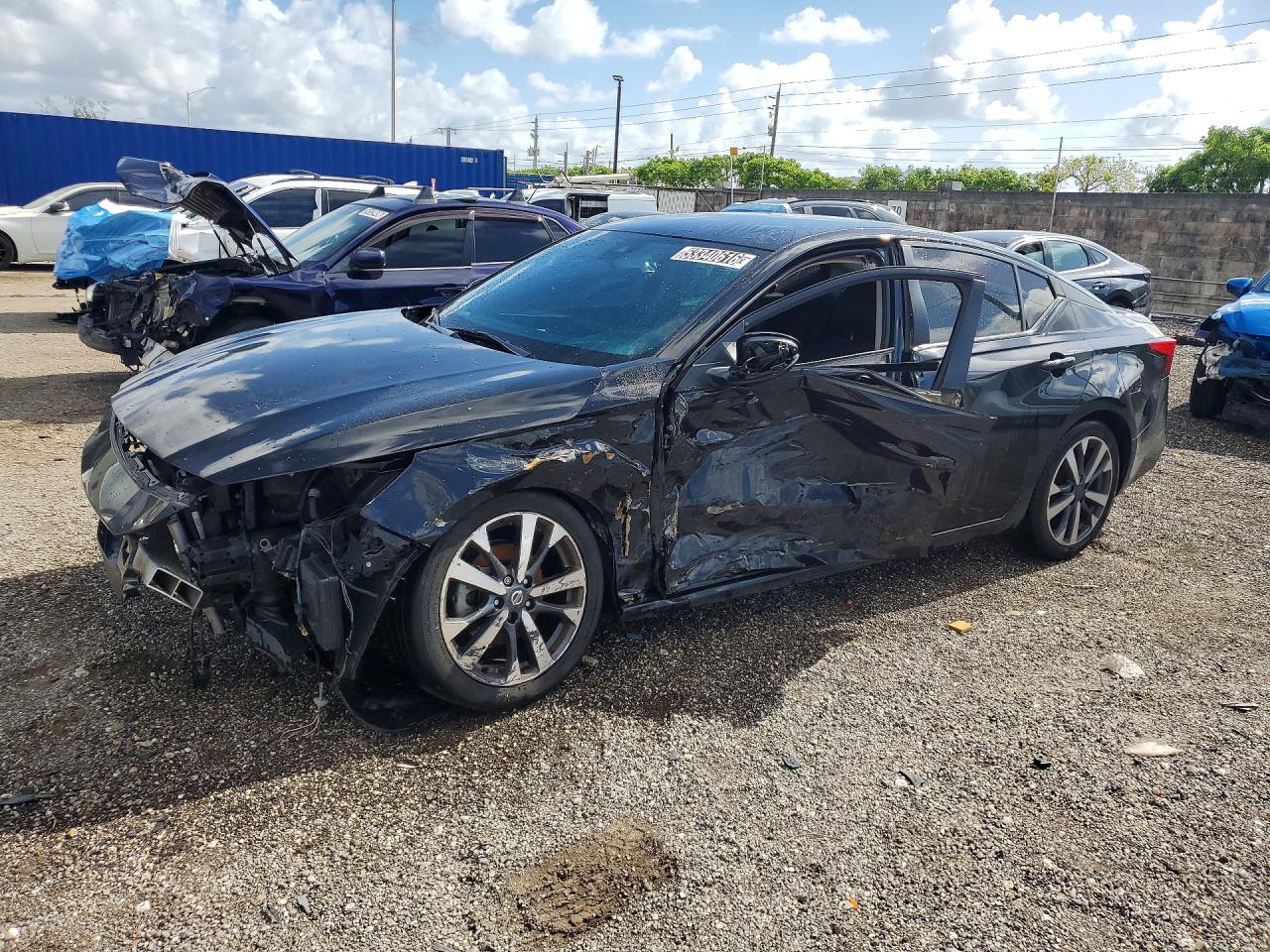 1N4BL4DV5MN363180 · 2021 NISSAN ALTIMA