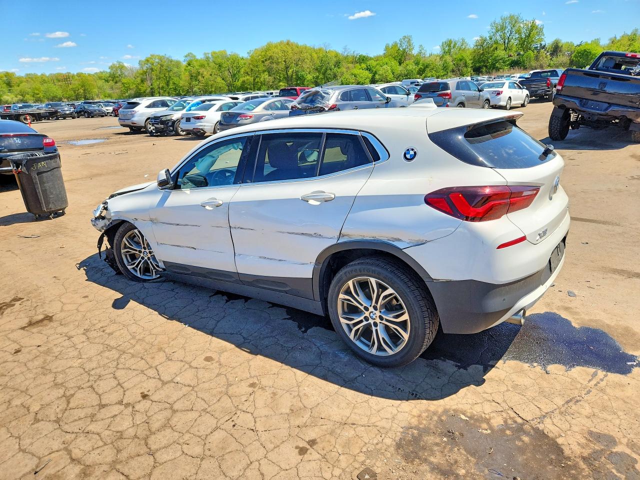 WBXYJ1C05N5U69180 · 2022 BMW X2 · 2/13