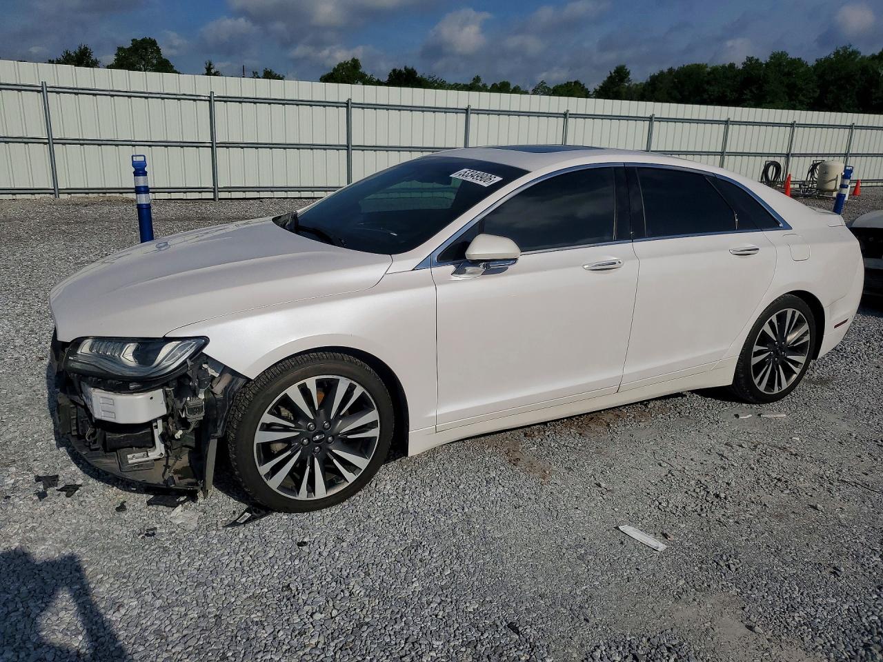 3LN6L5E94KR617762 · 2019 LINCOLN MKZ