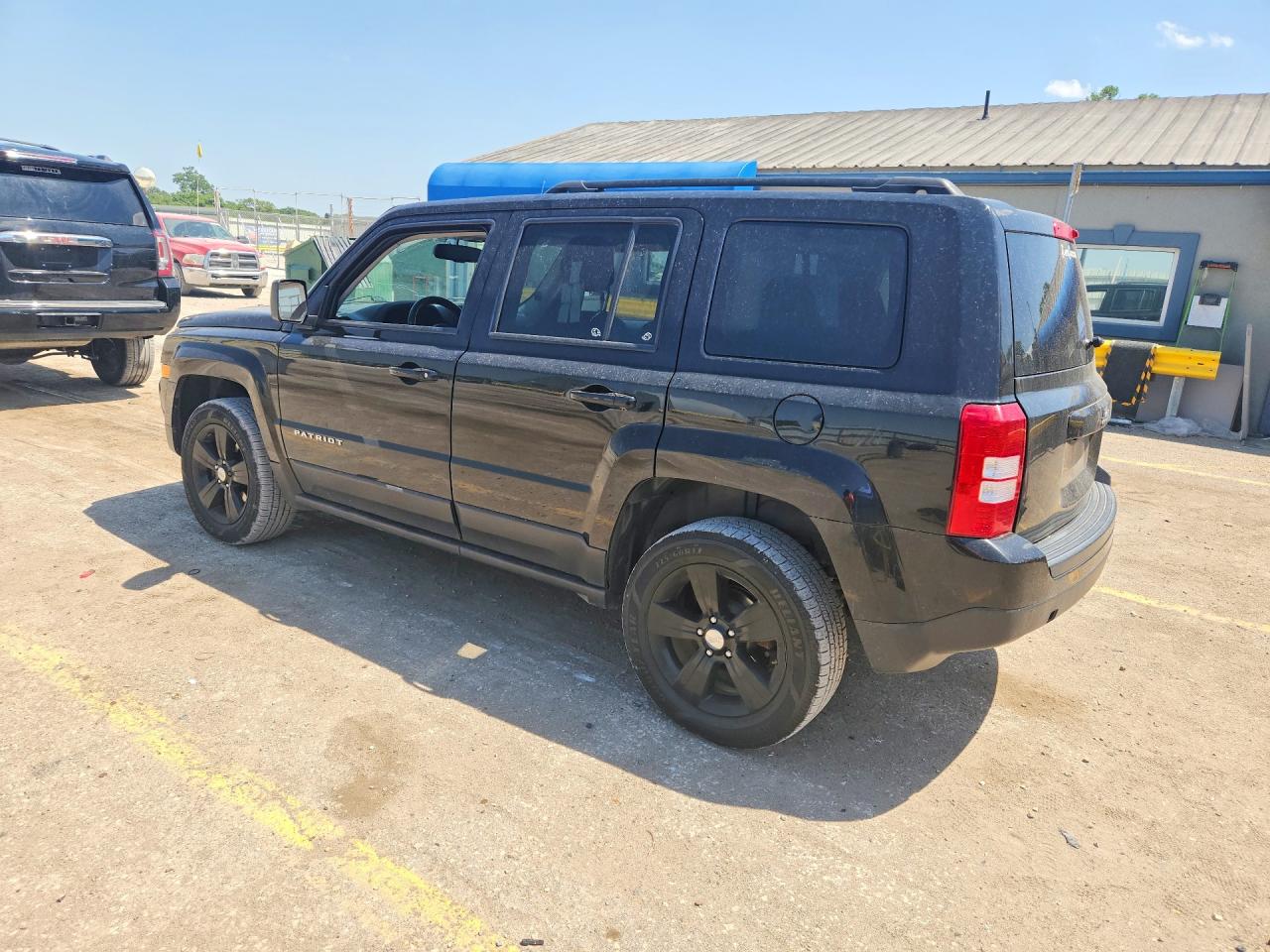 1C4NJRFB3HD174858 · 2017 JEEP PATRIOT · 2/12