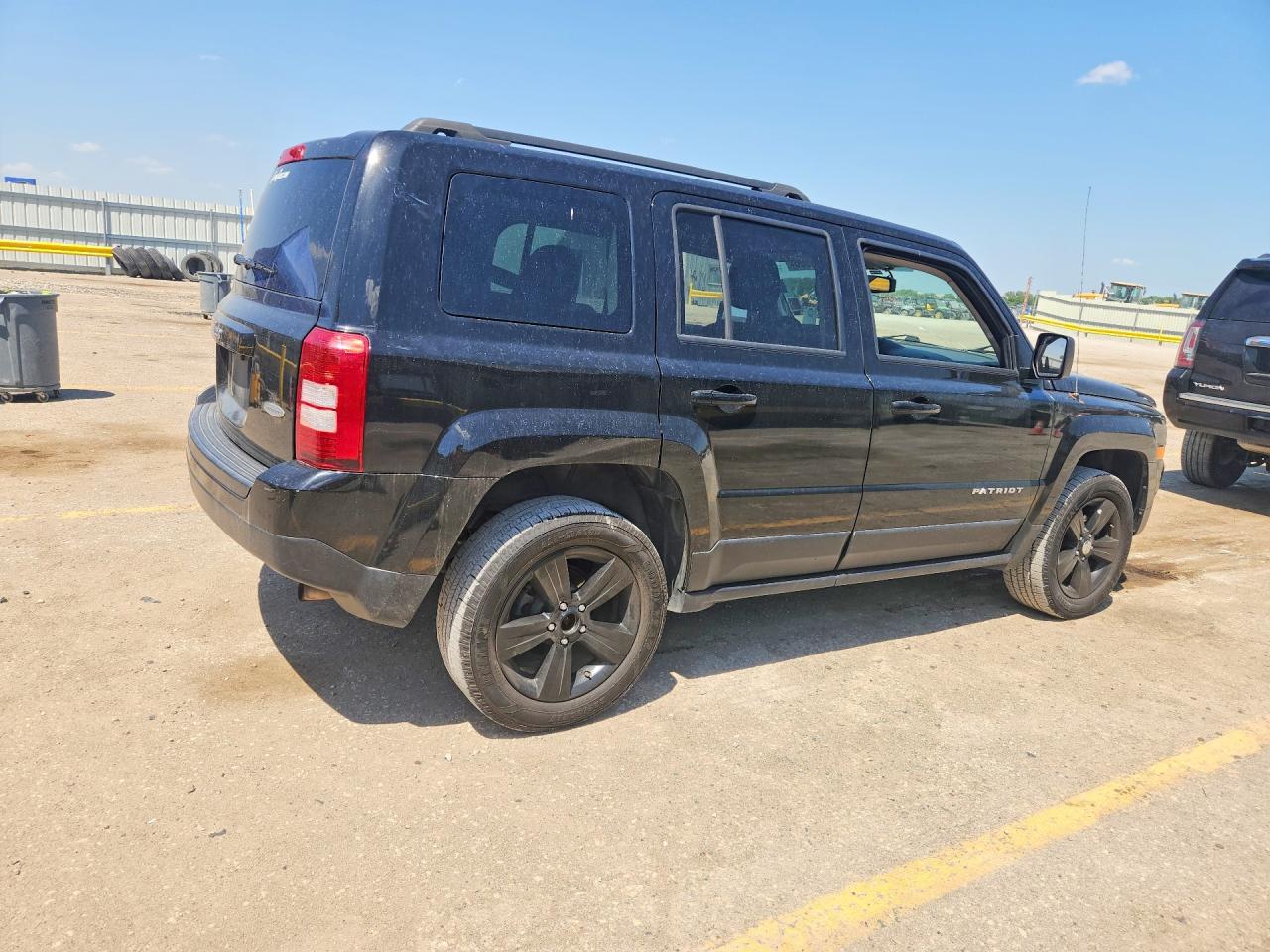 1C4NJRFB3HD174858 · 2017 JEEP PATRIOT · 3/12