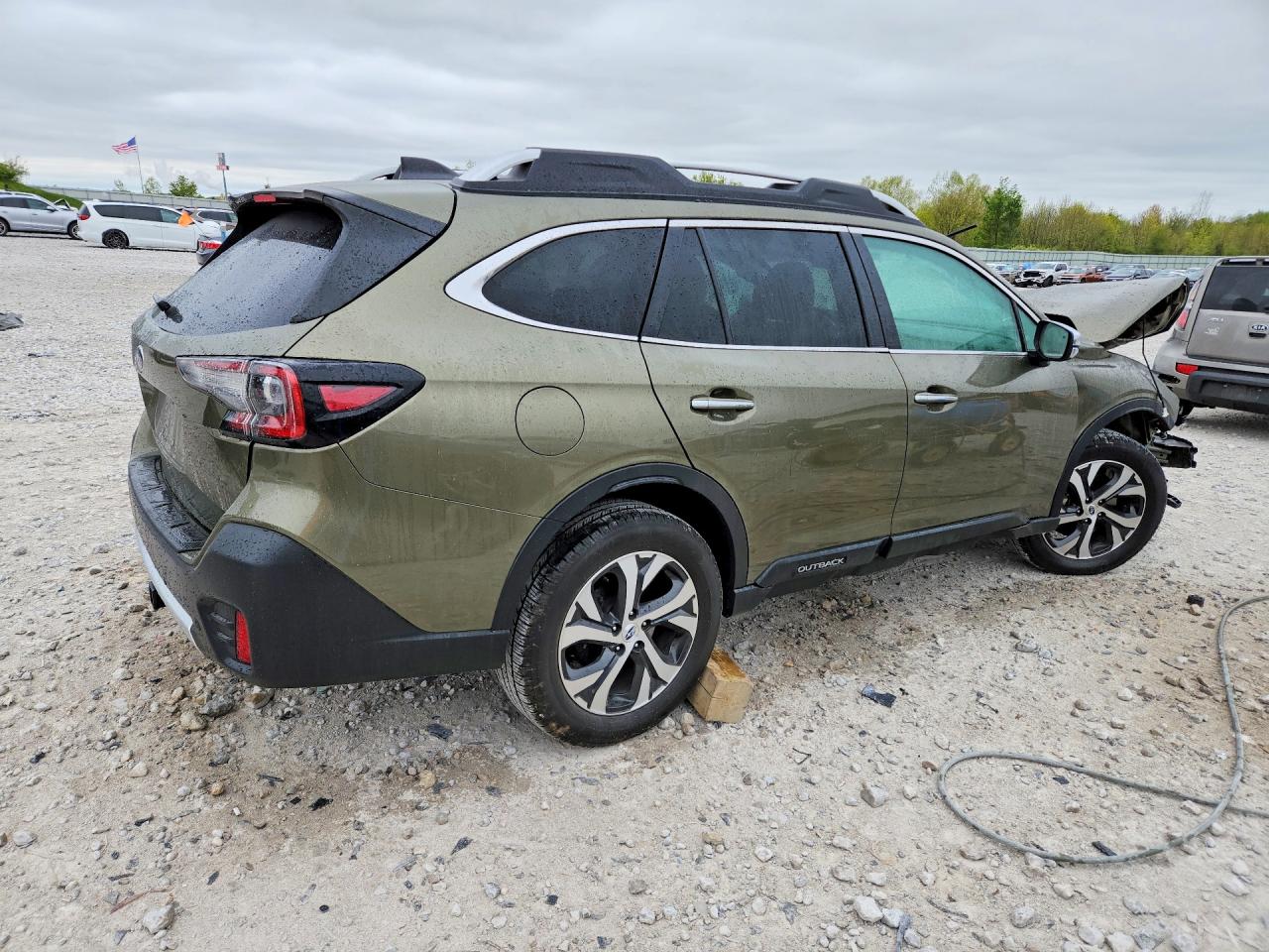 4S4BTAPC0N3150004 · 2022 SUBARU OUTBACK · 3/13