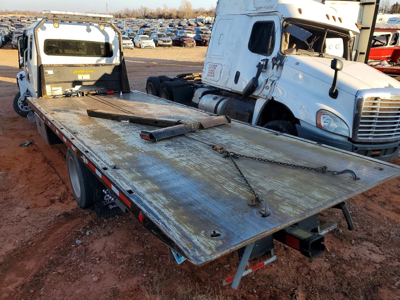 3ALACXFE0JDJX3814 · 2018 FREIGHTLINER M2 · 3/10