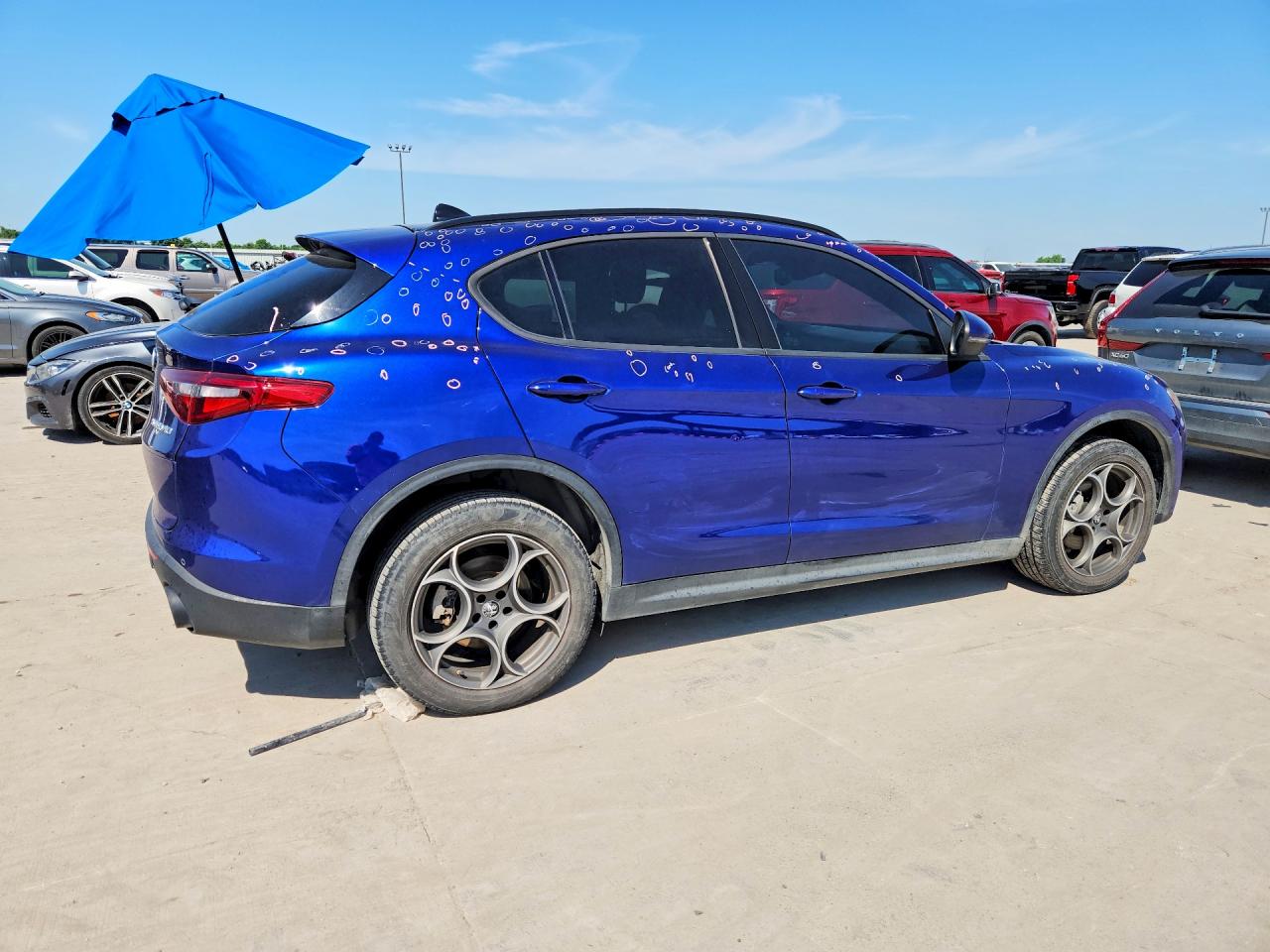 ZASPAJAN2N7D32118 · 2022 ALFA ROMEO STELVIO · 3/12
