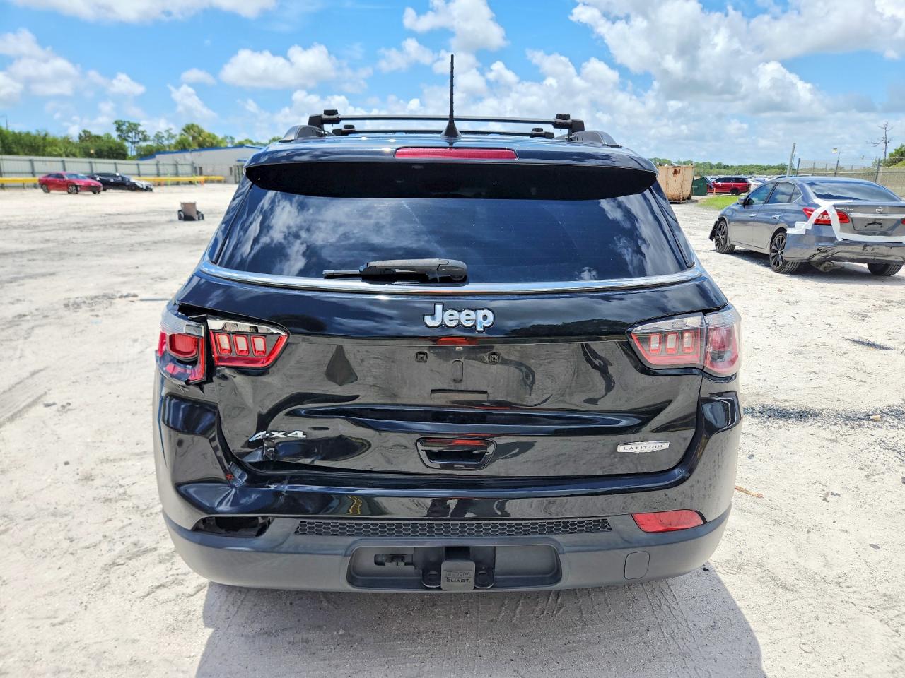 3C4NJDBB2HT640475 · 2017 JEEP COMPASS · 6/13