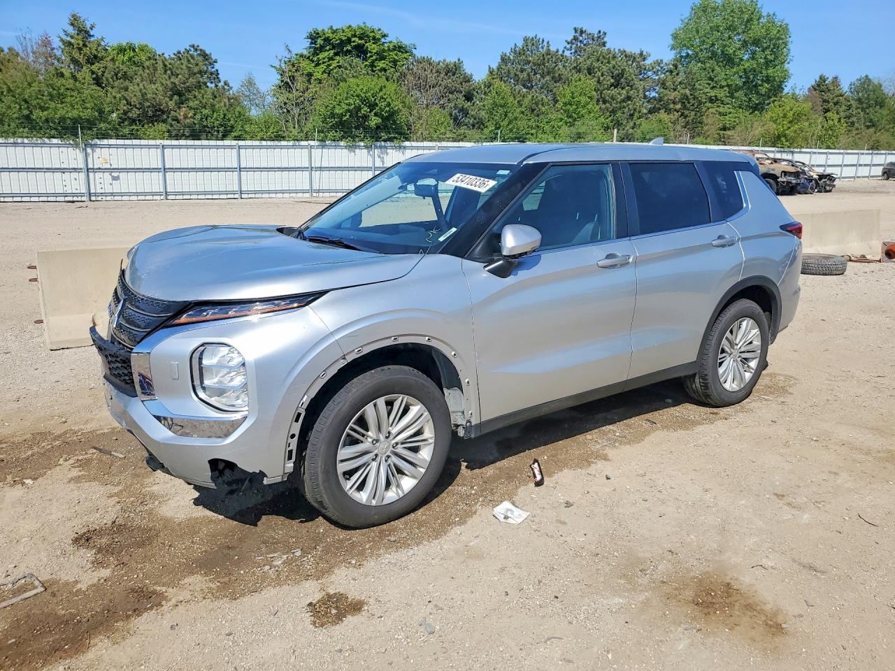 JA4J4TA80NZ044656 · 2022 MITSUBISHI OUTLANDER