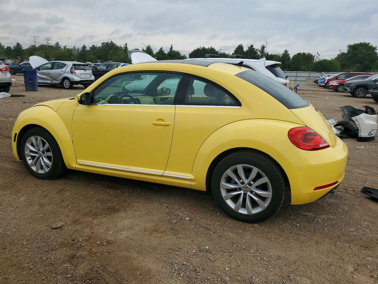 3VWJL7AT1DM669410 · 2013 VOLKSWAGEN BEETLE · 2/12
