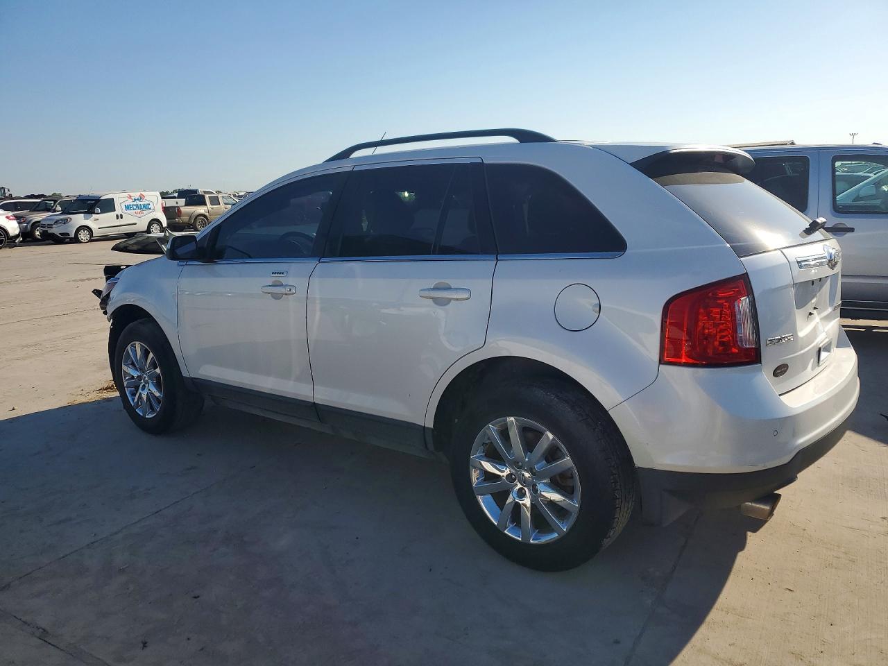 2FMDK3KC8DBB53195 · 2013 FORD EDGE · 2/14