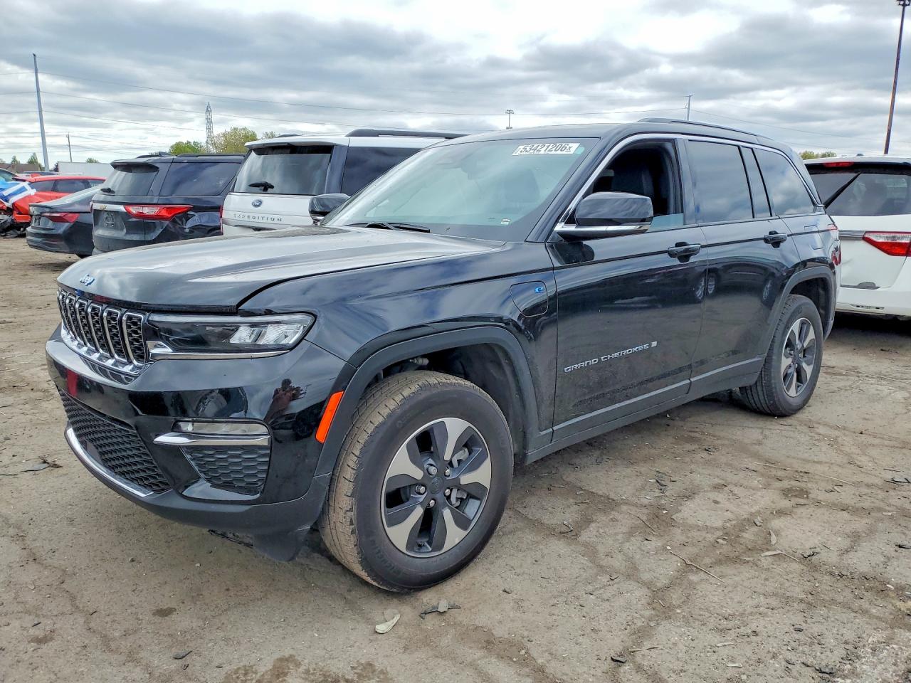 1C4RJYB6XS8665786 · 2025 JEEP GRAND CHEROKEE