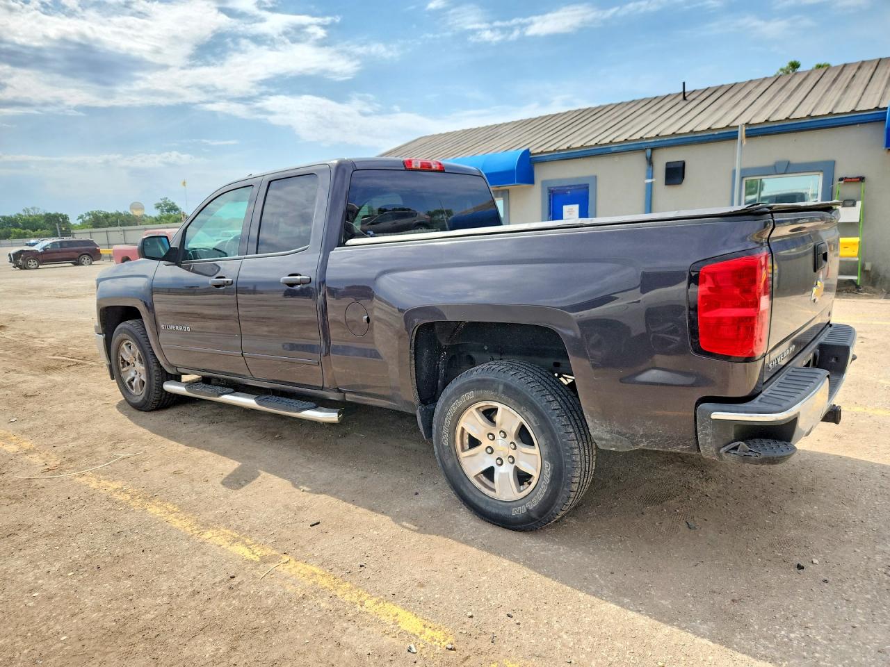 1GCRCREC6FZ349237 · 2015 CHEVROLET SILVERADO · 2/12