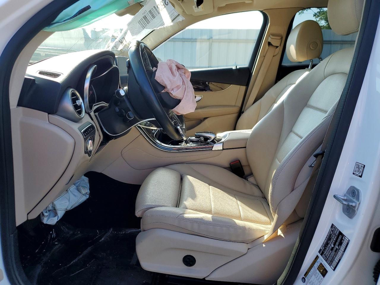 WDC0G4JB0GF007986 · 2016 MERCEDES-BENZ GLC · 7/12
