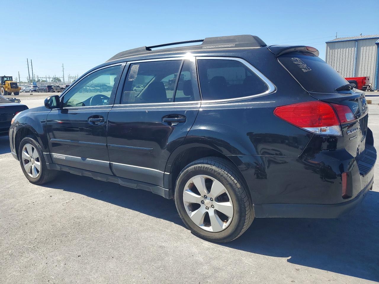 4S4BRCGC3C3275456 · 2012 SUBARU OUTBACK · 2/13