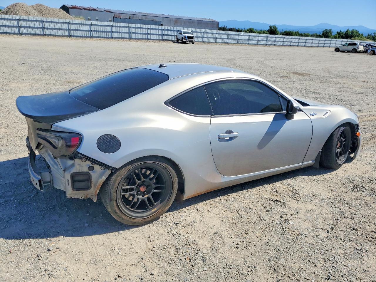 JF1ZNAA19D1729058 · 2013 SCION FR-S · 3/12