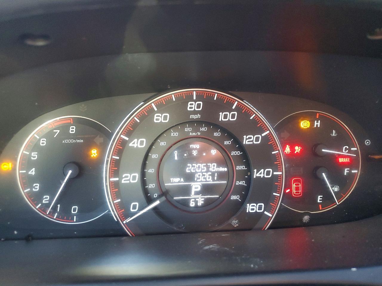 1HGCR2F59FA102225 · 2015 HONDA ACCORD · 9/13