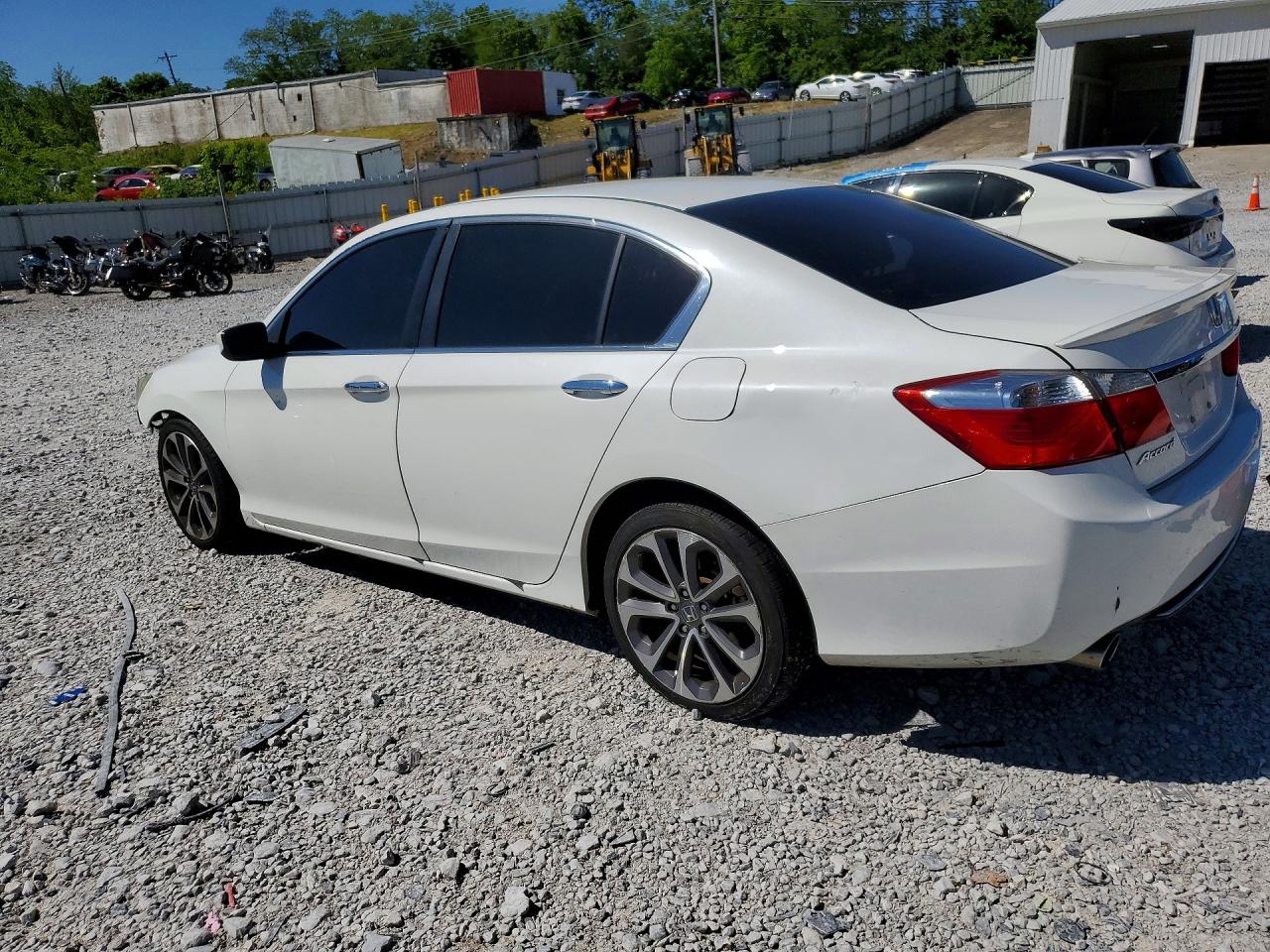 1HGCR2F59FA102225 · 2015 HONDA ACCORD · 2/13