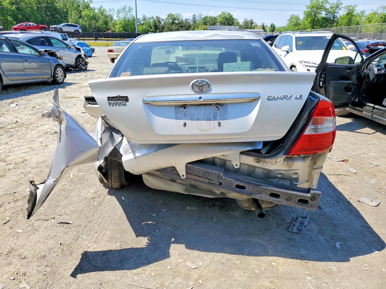4T1BE32K54U879581 · 2004 TOYOTA CAMRY LE · 6/12