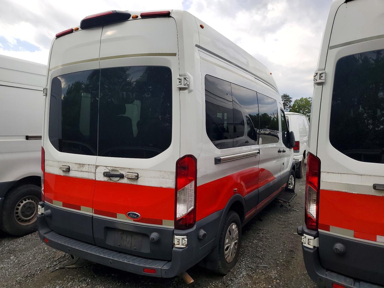 1FTBW2XM4JKB44099 · 2018 FORD TRANSIT · 3/13