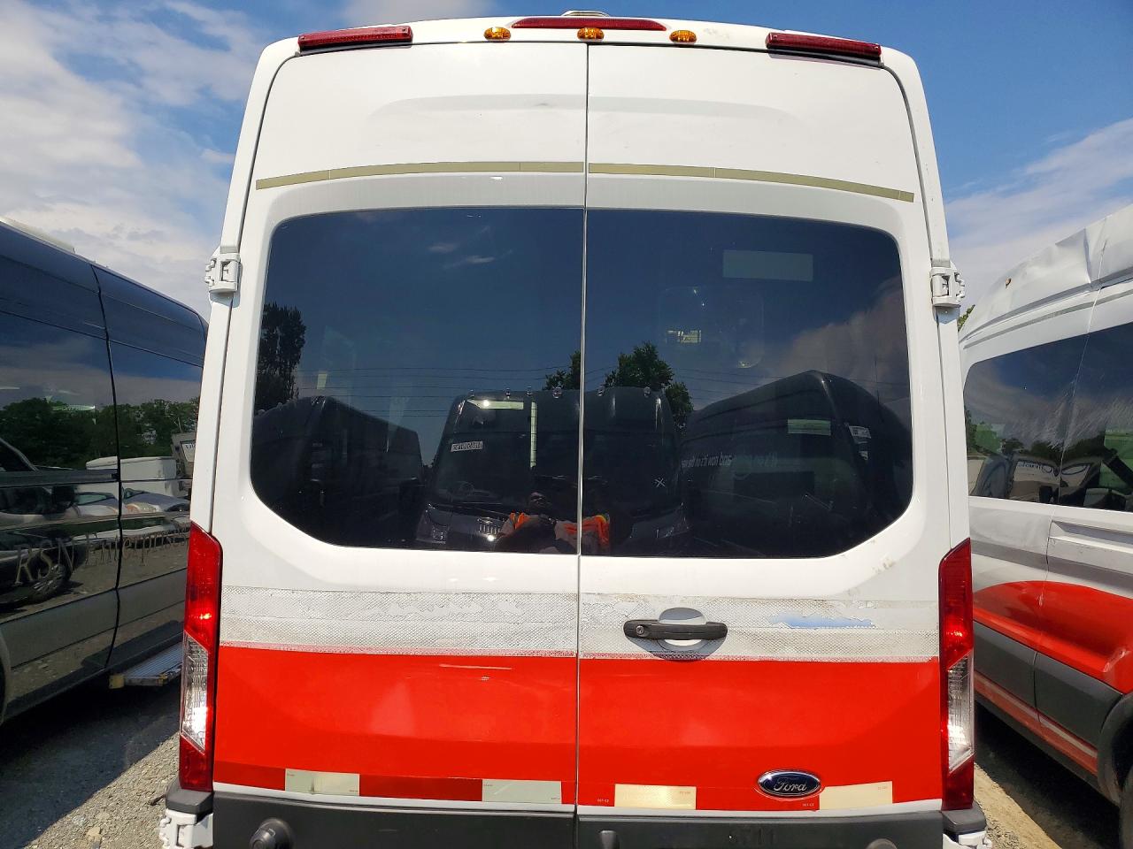 1FTBW2XM1HKB48833 · 2017 FORD TRANSIT · 6/13