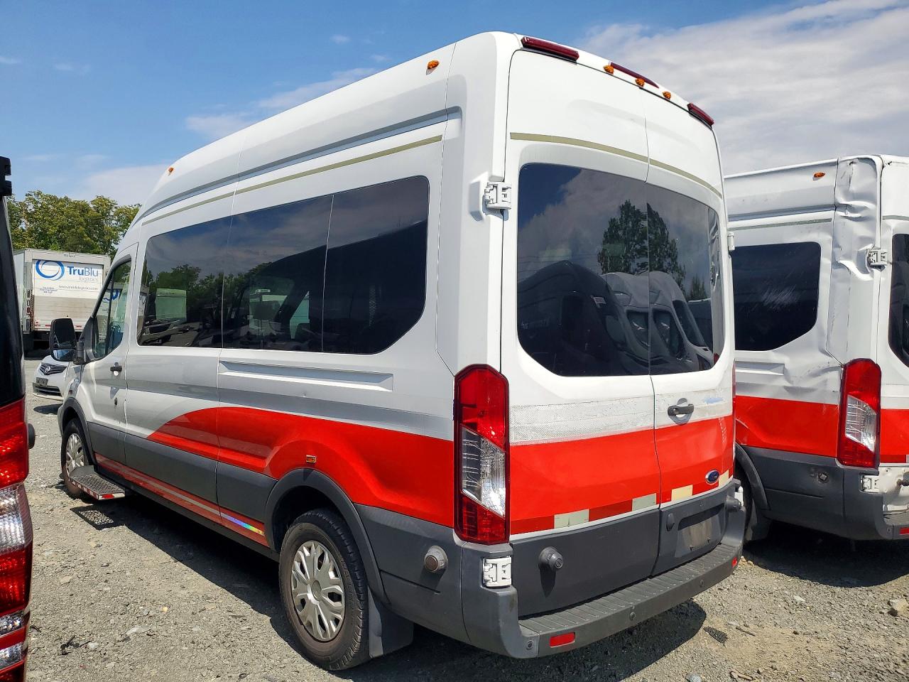 1FTBW2XM1HKB48833 · 2017 FORD TRANSIT · 2/13
