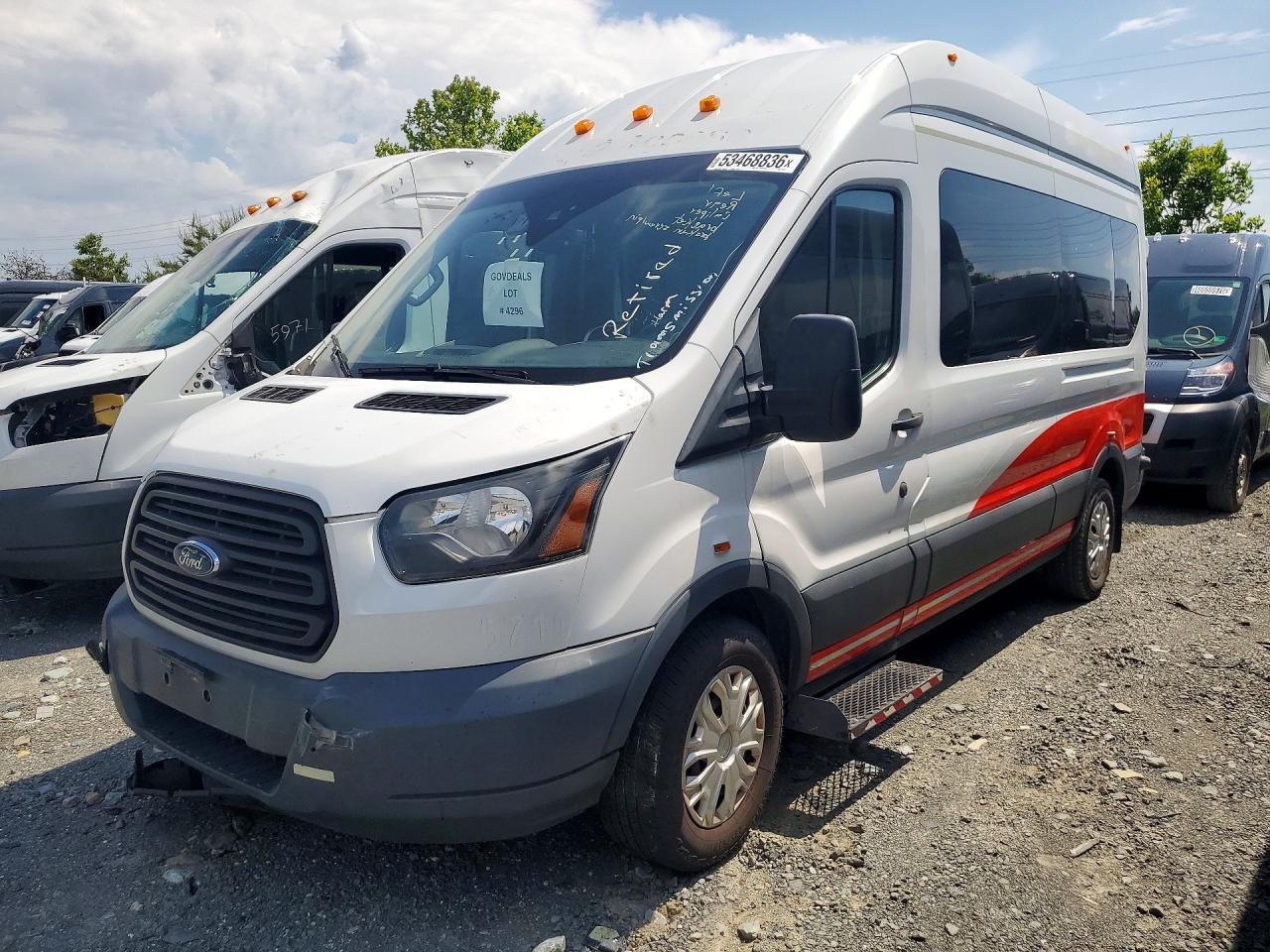 1FTBW2XM1HKB48833 · 2017 FORD TRANSIT