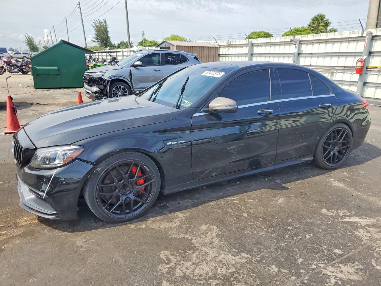 55SWF8GB1KU309297 · 2019 MERCEDES-BENZ C