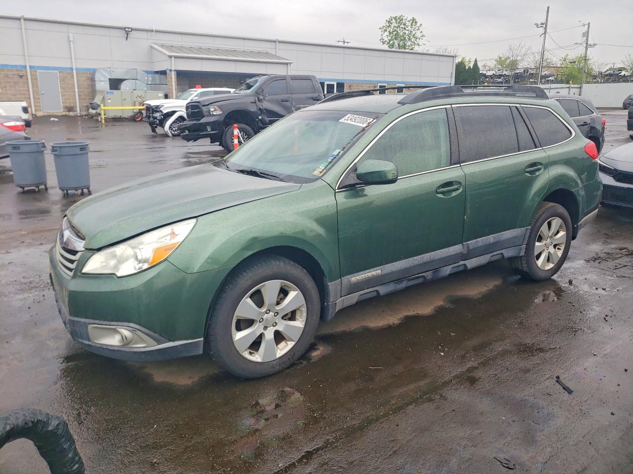 2010 SUBARU OUTBACK