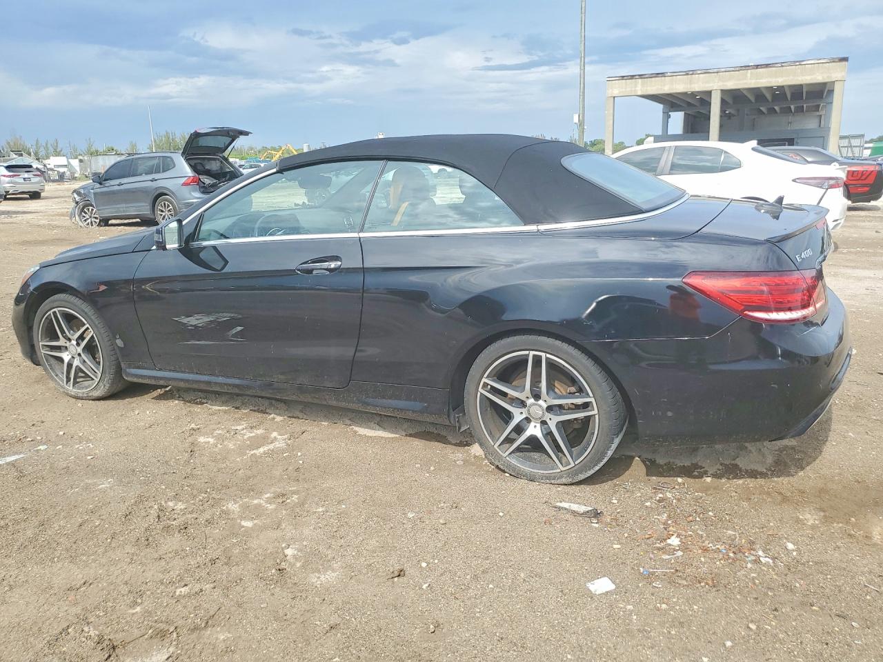 WDDKK6FF5GF334250 · 2016 MERCEDES-BENZ E · 2/12