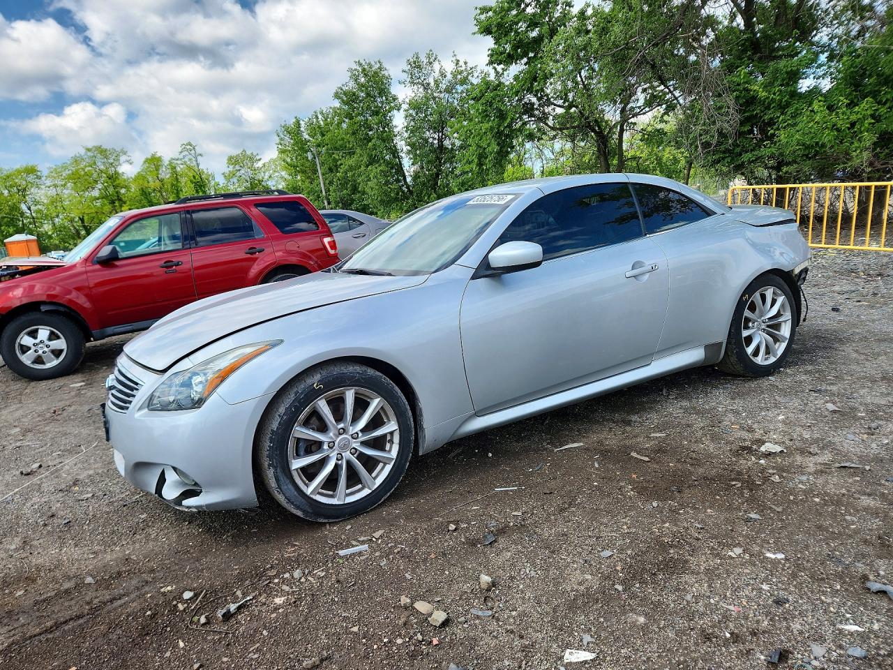 JN1CV6FE8DM772140 · 2013 INFINITI G37