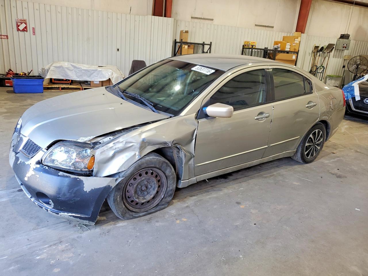 4A3AB36F04E116090 · 2004 MITSUBISHI GALANT