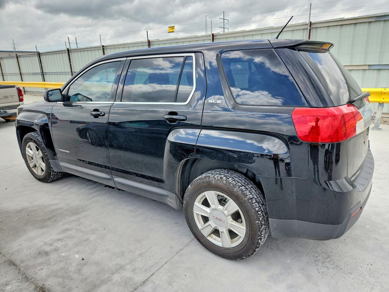 2GKALMEK9D6171537 · 2013 GMC TERRAIN · 2/12
