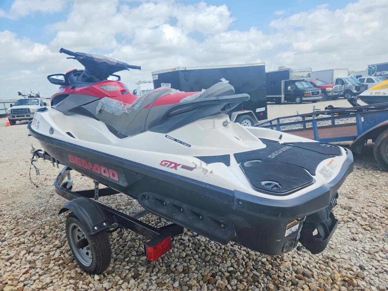 CAYDV16291D010 · 2017 SEA DO JET SKI · 3/10