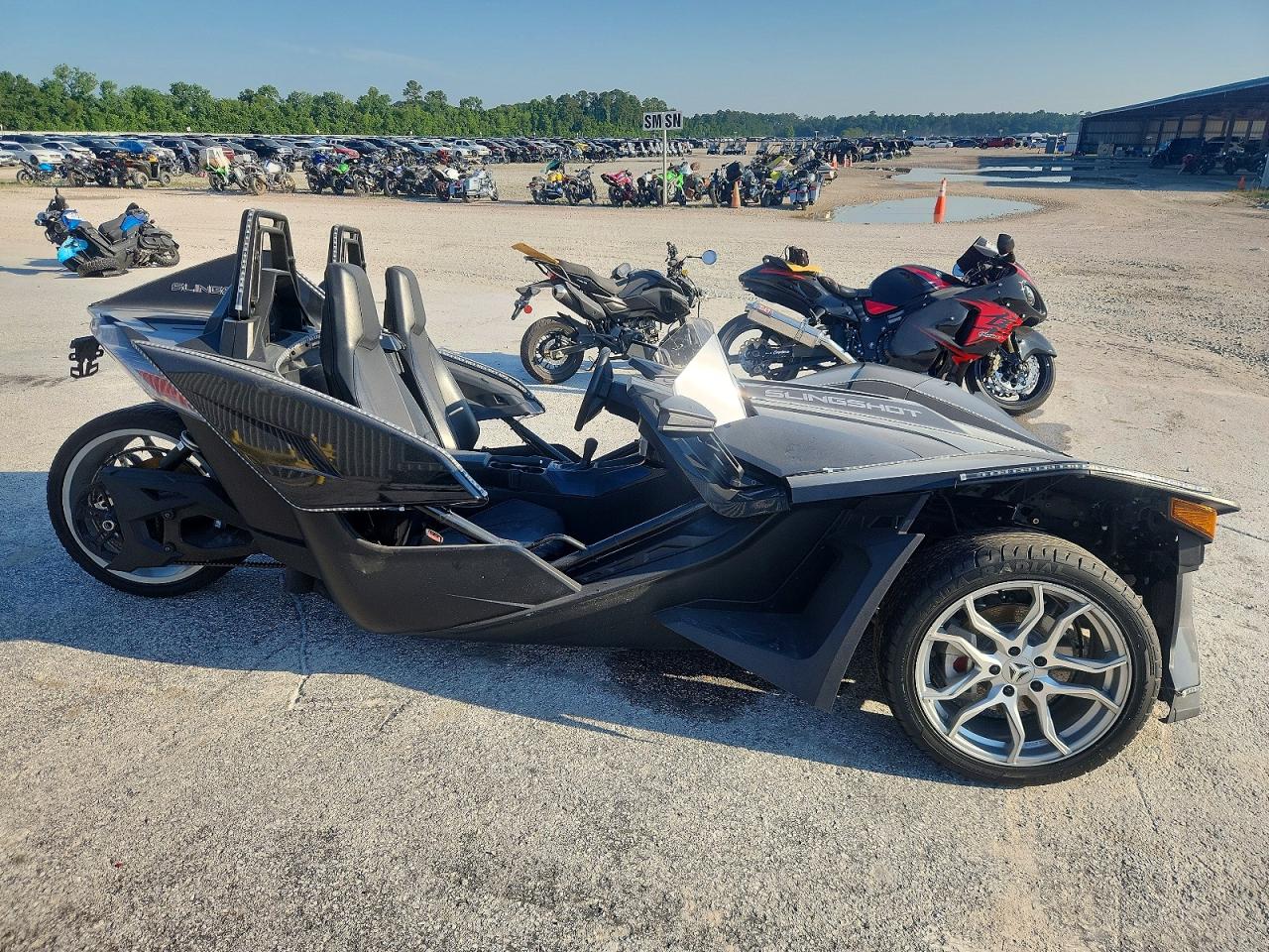 57XAAPGD0M8145525 · 2021 POLARIS SLINGSHOT