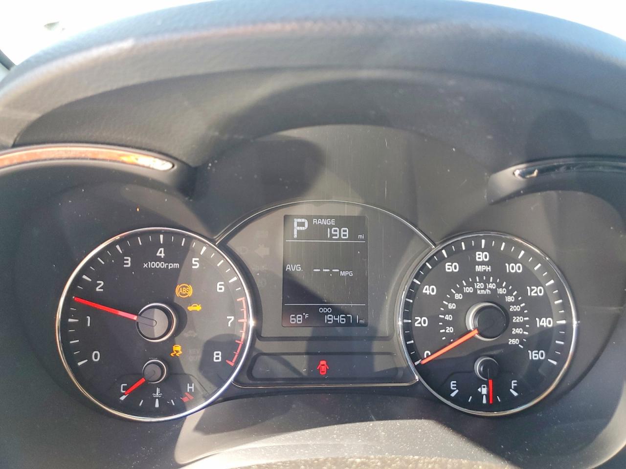 3KPFK4A79JE171572 · 2018 KIA FORTE · 9/12