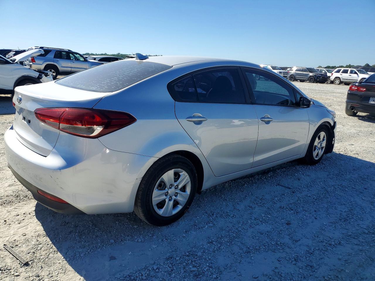 3KPFK4A79JE171572 · 2018 KIA FORTE · 3/12