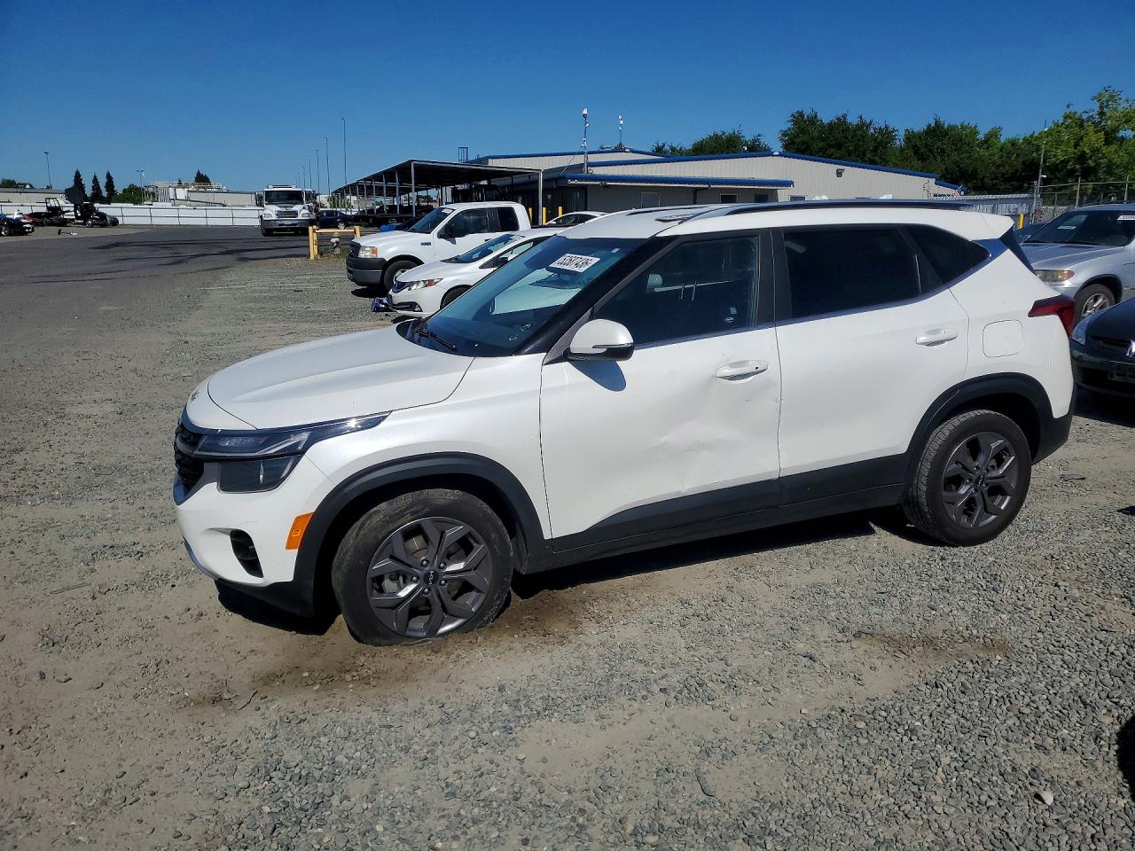 KNDEUCAA7R7652752 · 2024 KIA SELTOS