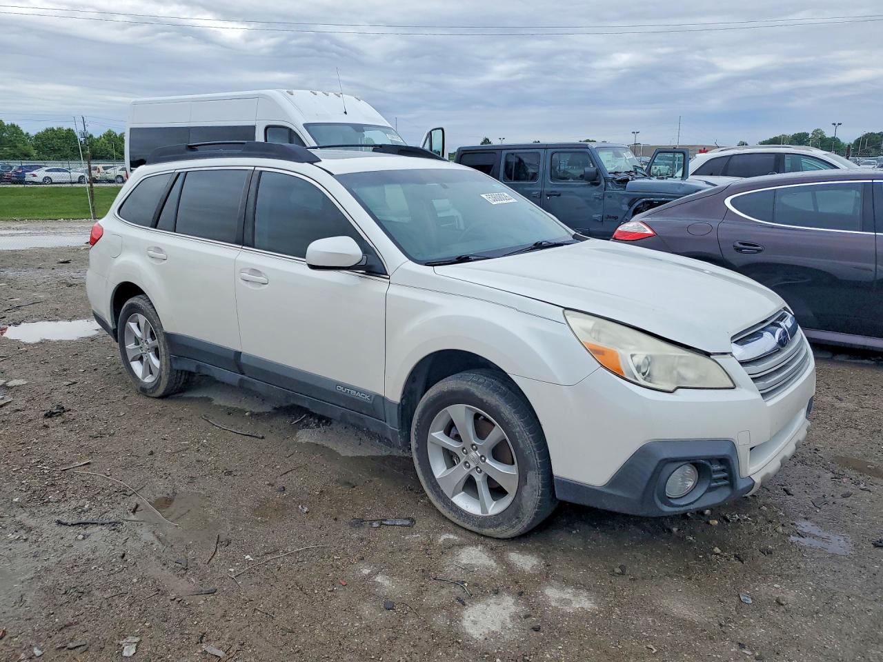 4S4BRCLC5E3302309 · 2014 SUBARU OUTBACK · 4/13