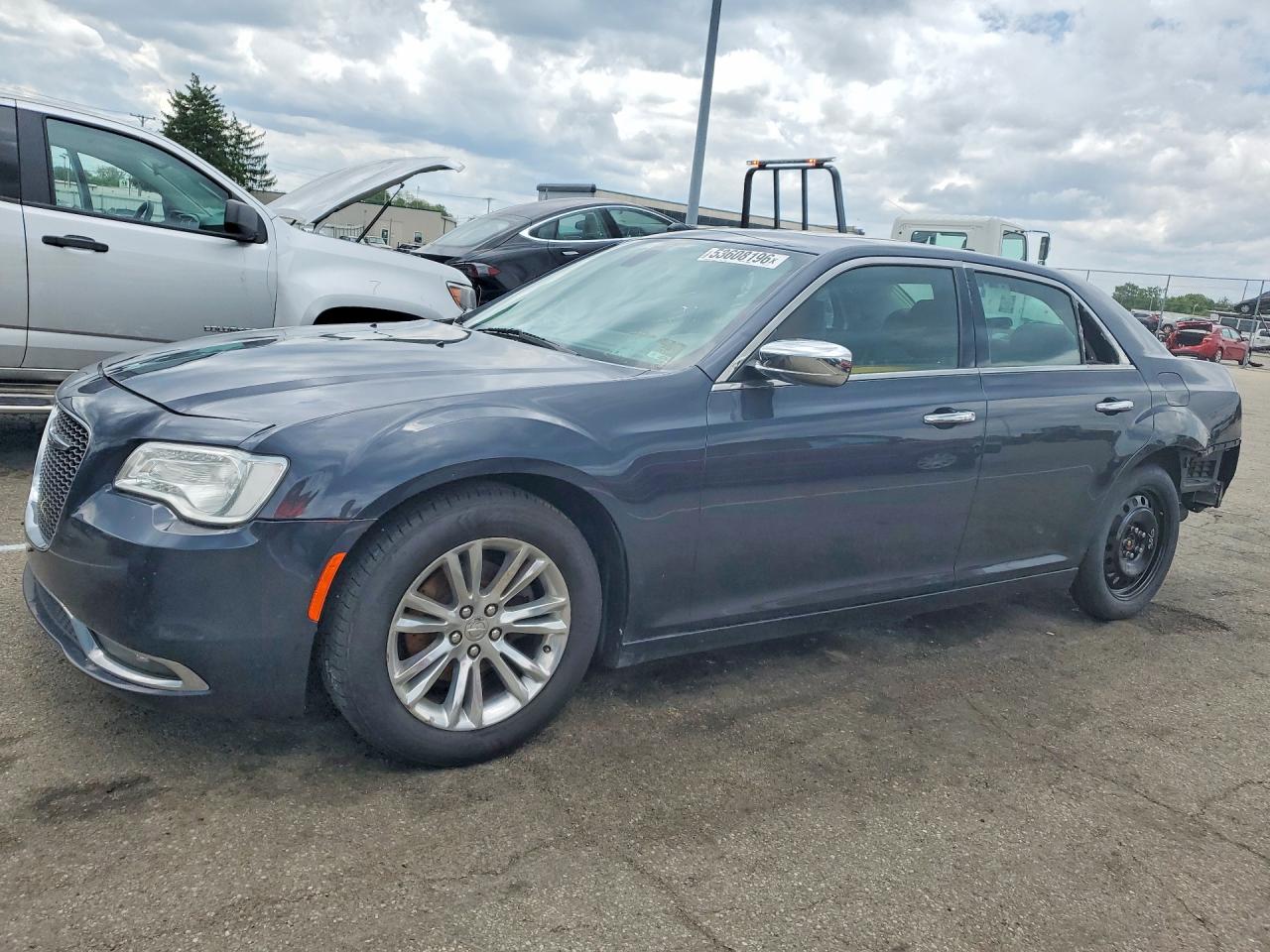 2C3CCAEG1HH552117 · 2017 CHRYSLER 300C