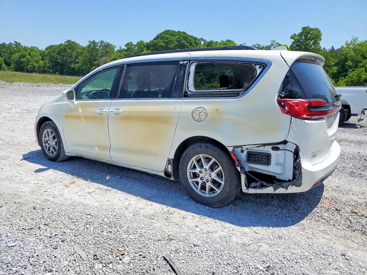 2C4RC1BGXNR197111 · 2022 CHRYSLER PACIFICA · 2/12