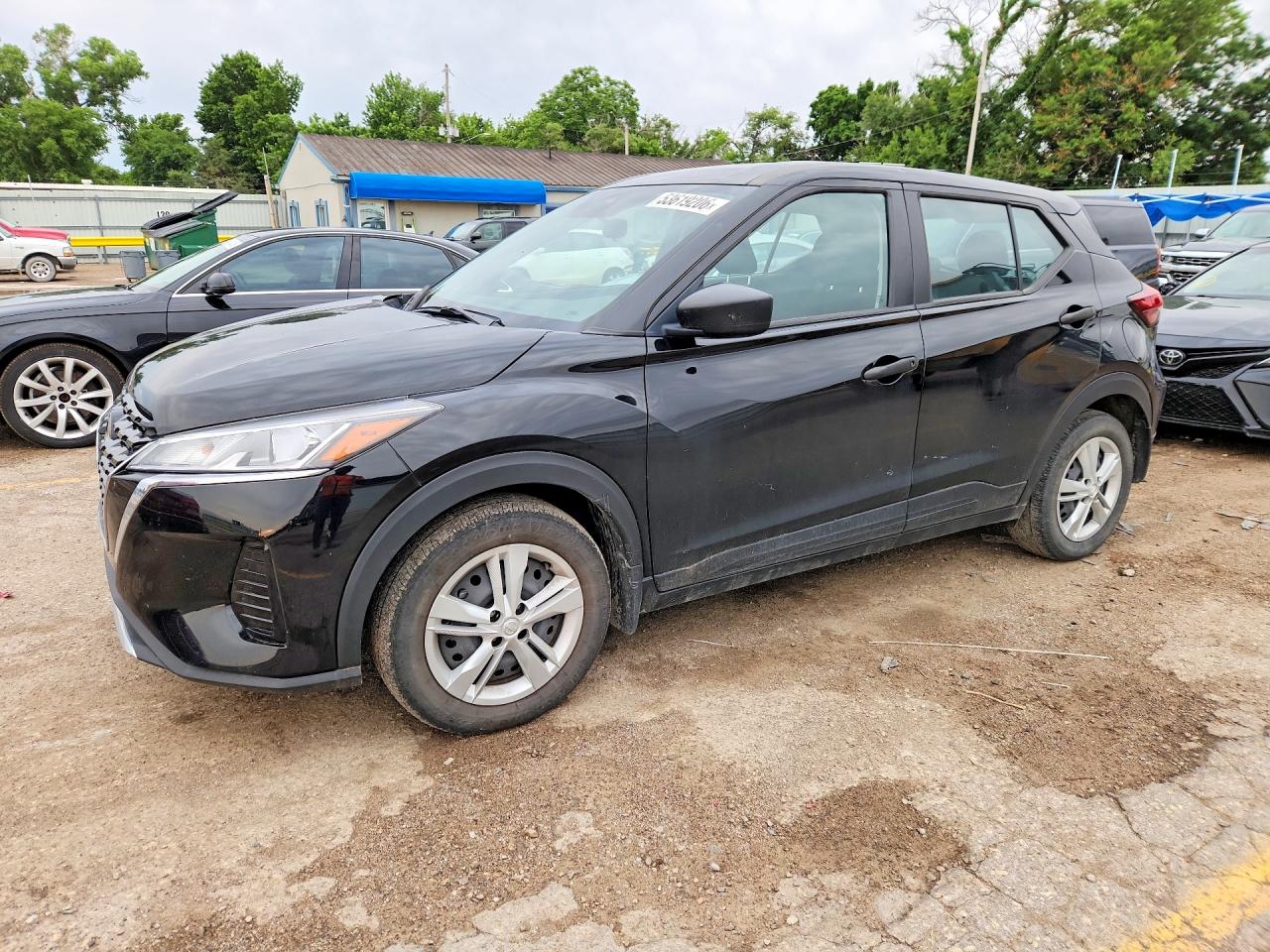 3N1CP5BVXPL556329 · 2023 NISSAN KICKS
