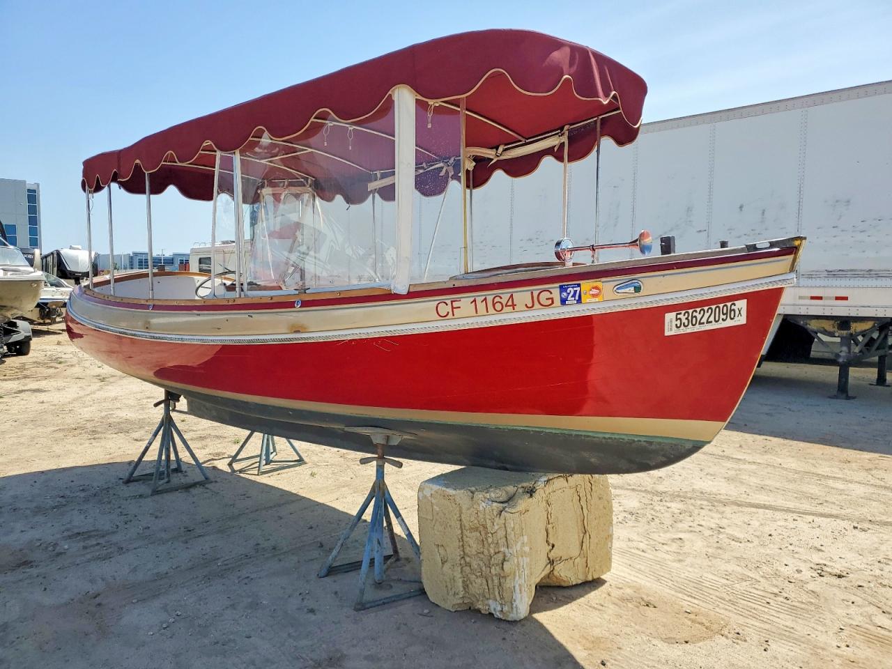 WDSX01671586 · 1986 BOAT UK